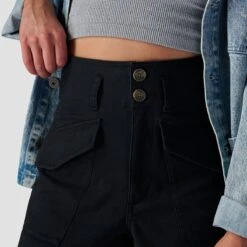 Stoic Venture Short - Women's -Stoic STRLIM D7