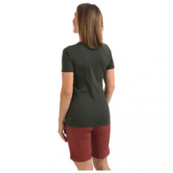 Stoic - Women's Merino150 HeladagenSt. Artwork Slim - Merino Shirt 10 Stoic - Women's Merino150 HeladagenSt. Artwork Slim - Merino Shirt -Stoic stoic womens merino150 heladagenst artwork slim merino shirt detail 12