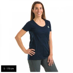 Stoic - Women's Merino150 HeladagenSt. Mountain - Merino Shirt 9 Stoic - Women's Merino150 HeladagenSt. Mountain - Merino Shirt -Stoic stoic womens merino150 heladagenst mountain merino shirt detail 10