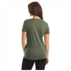 Stoic - Women's Merino180 BjoernenSt. T-Shirt Slim - Merino Base Layer 11 Stoic - Women's Merino180 BjoernenSt. T-Shirt Slim - Merino Base Layer -Stoic stoic womens merino180 bjoernenst t shirt slim merino base layer detail 12