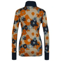 Stoic - Women's Merino240 VemdalenSt. L/S Half Zip - Merino Base Layer 9 Stoic - Women's Merino240 VemdalenSt. L/S Half Zip - Merino Base Layer -Stoic stoic womens merino240 vemdalenst l s half zip merino base layer detail 4