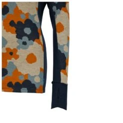 Stoic - Women's Merino240 VemdalenSt. L/S Half Zip - Merino Base Layer 10 Stoic - Women's Merino240 VemdalenSt. L/S Half Zip - Merino Base Layer -Stoic stoic womens merino240 vemdalenst l s half zip merino base layer detail 5