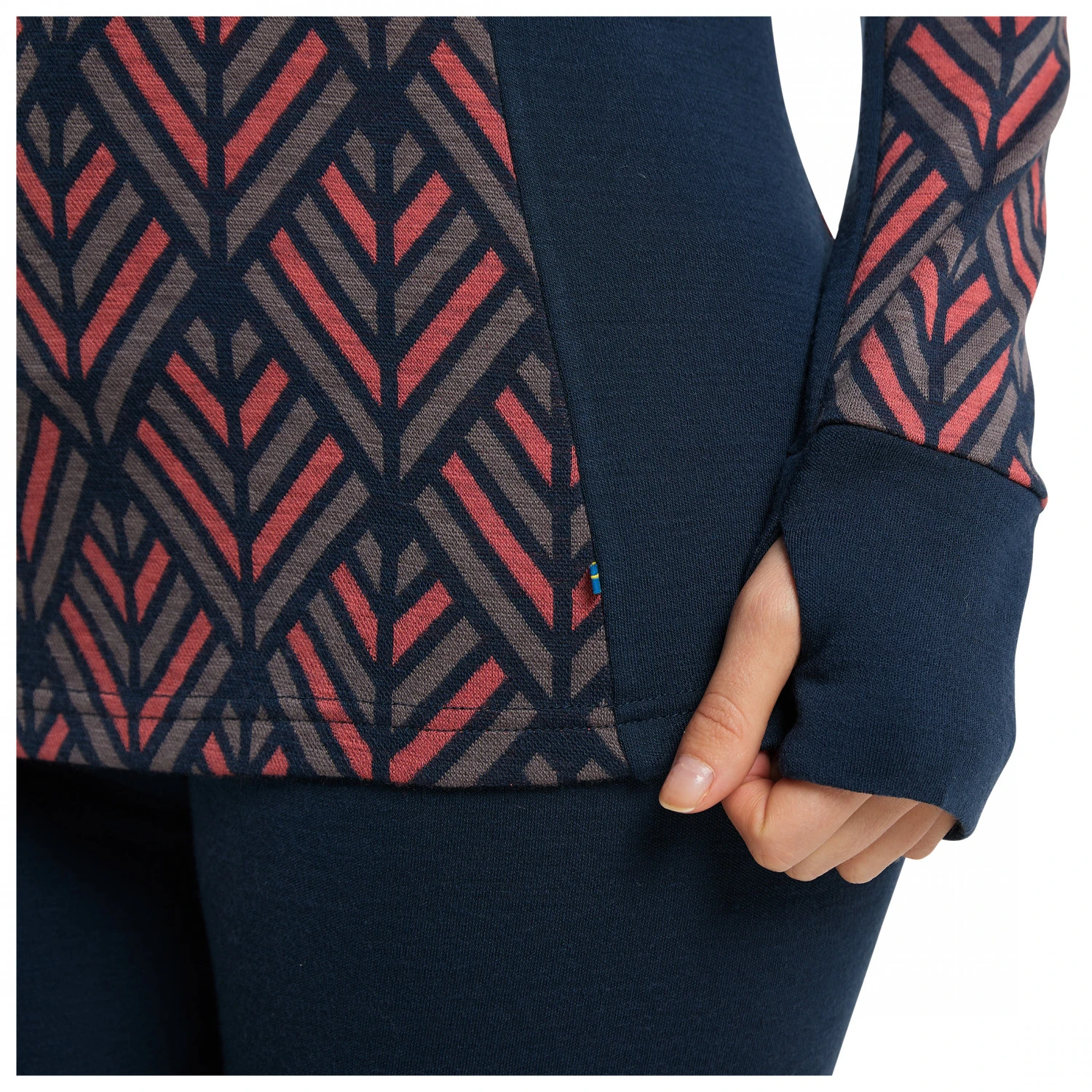 Stoic - Women's Merino240 VemdalenSt. L/S Half Zip - Merino Base Layer 6 Stoic - Women's Merino240 VemdalenSt. L/S Half Zip - Merino Base Layer - Image 6